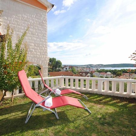 Seaview Luxury Apartment "Lucy" With Terrace & Vintage Summer Kitchen Trogir Exterior foto