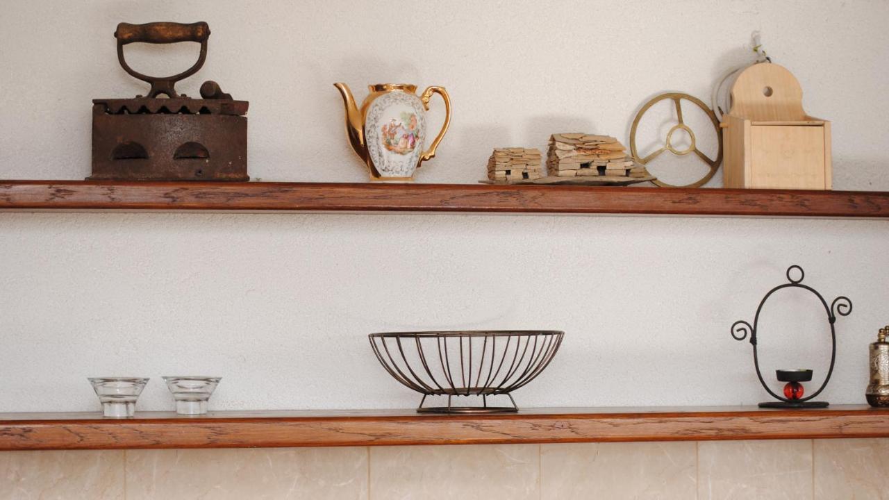 Seaview Luxury Apartment "Lucy" With Terrace & Vintage Summer Kitchen Trogir Exterior foto